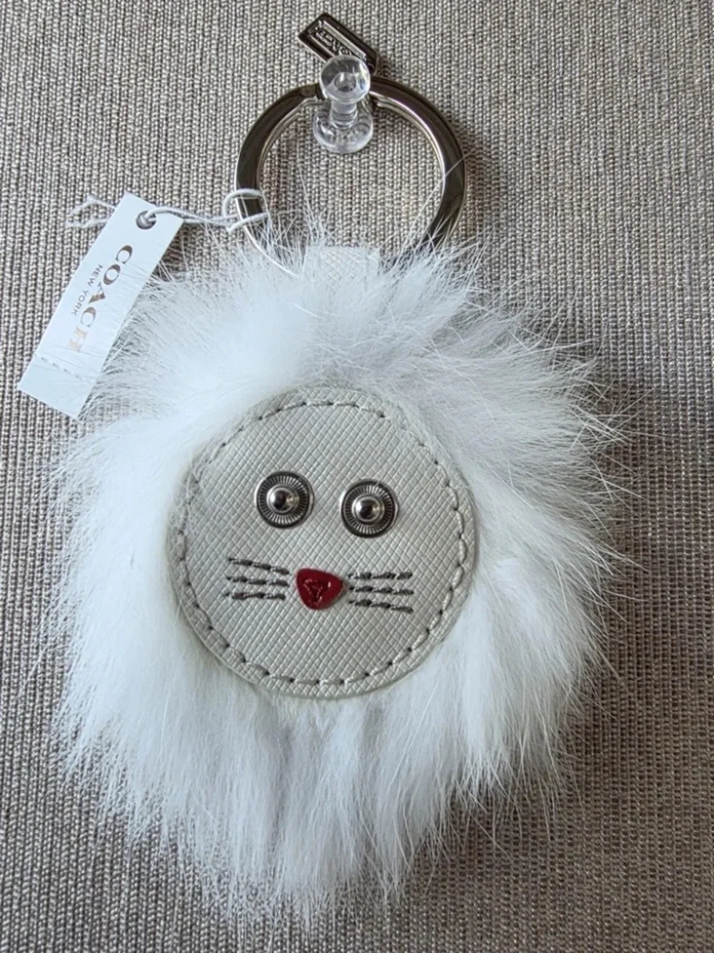 COACH WHITE FURRY LION KEYRING W/COACH CHARM SILVER-TONE NWT W/COACH BOX
